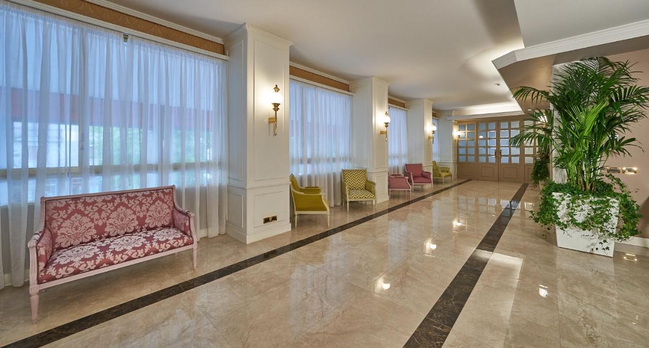 ביאלה Hotel Astoria מראה חיצוני תמונה